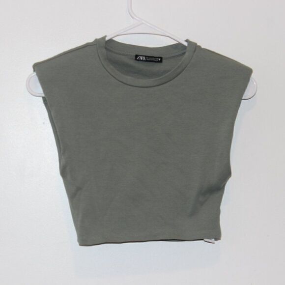 Zara Tops - Zara Gray Sleeveless Crew Neck Cropped Tank Tops Women's Size S
